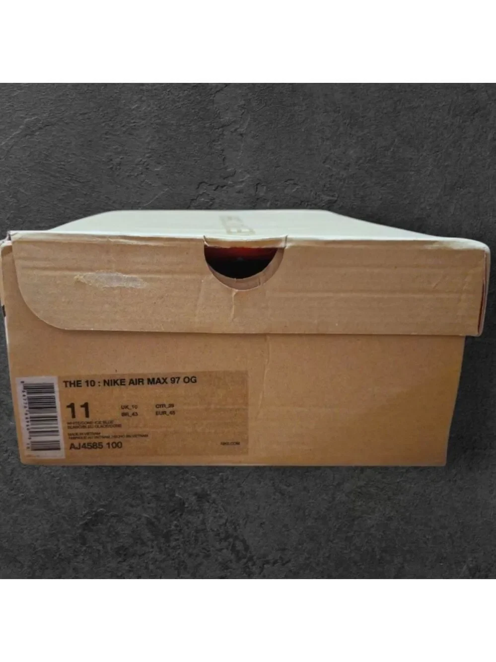 Nike review includes happy